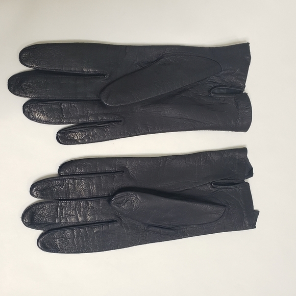 Vintage Alexander's navy blue leather driving gloves silk lining size 7 notched - Picture 3 of 6